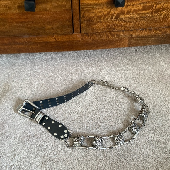 Bulldog lovers! Very cool belt metal and leather - Picture 2 of 2